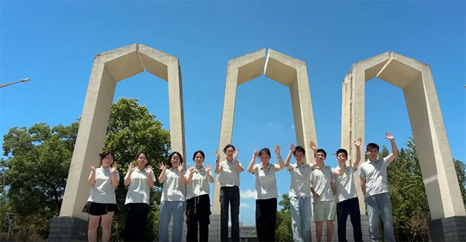 ̶W(xu)l(xing)桱Ҋ(jin)һؓ(f)ۡA