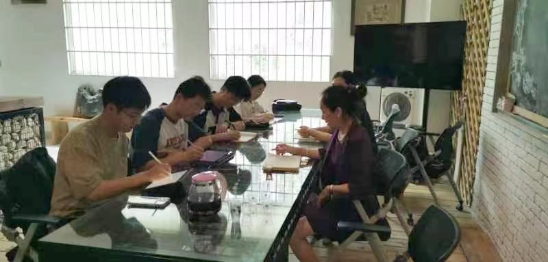 Ů͑׃ǰС?jing)Ůʿ?chung)I(y)L